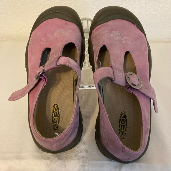 Kids Keen Mary Jane Pink Suede Upper with floral accents on top Size 2 Shoe - Picture 8 of 9